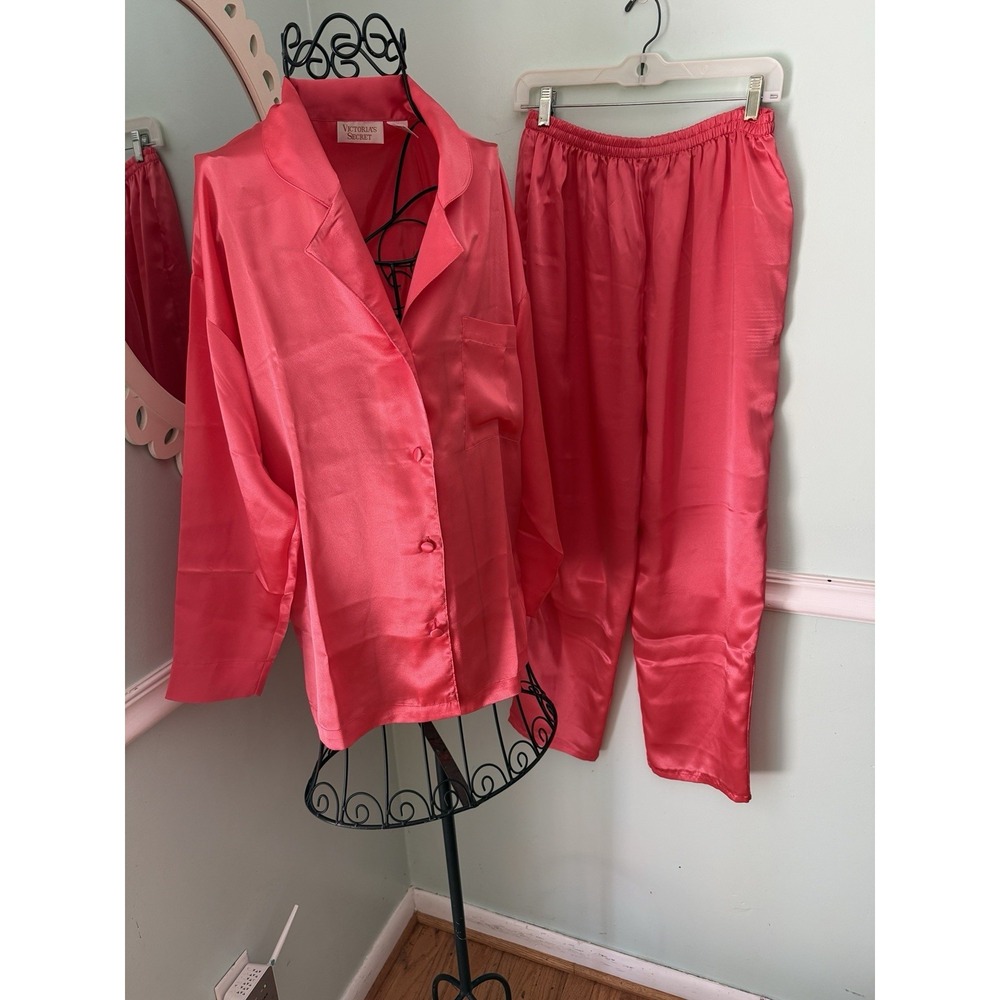Vtg Gold Label Victoria Secret Pajamas set Solid Coral Pink Size S Silky Satiny